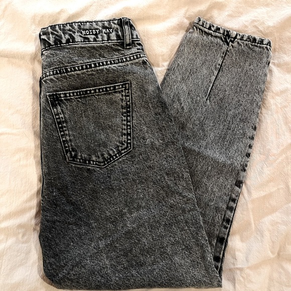 Noisy May Premium Isobel mom jeans with high waist in acid wash gray - W27 L32 - Picture 3 of 8